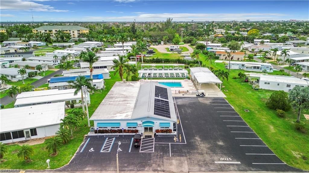 211 Derwent BLVD, FORT MYERS, FL 33908 — photo 3