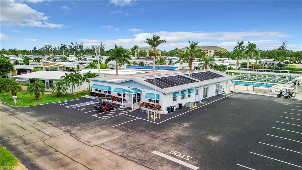 211 Derwent BLVD, FORT MYERS, FL 33908 — photo 4