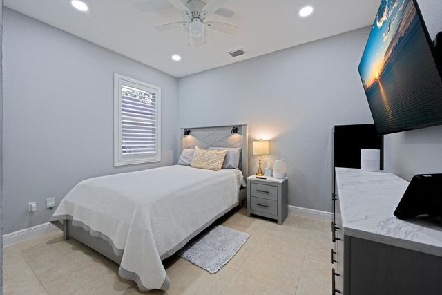 161 SE Via Visconti, Port St Lucie, FL 34952