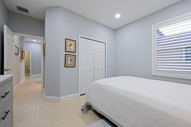 161 SE Via Visconti, Port St Lucie, FL 34952