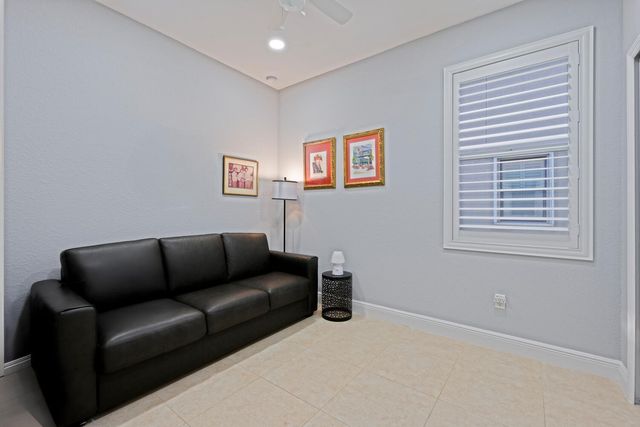 161 SE Via Visconti, Port St Lucie, FL 34952