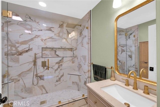 15908 Acoma Road, Apple Valley, CA 92307