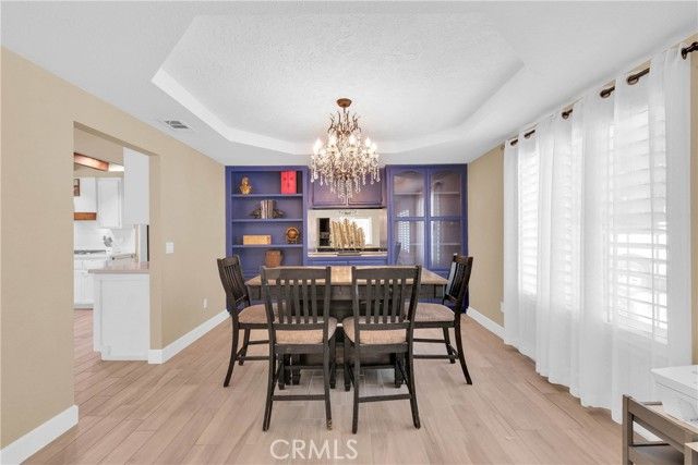 15908 Acoma Road, Apple Valley, CA 92307