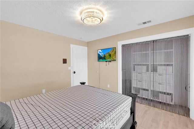 15908 Acoma Road, Apple Valley, CA 92307