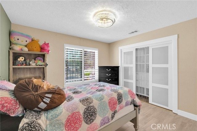 15908 Acoma Road, Apple Valley, CA 92307