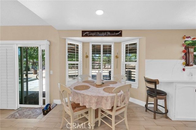 15908 Acoma Road, Apple Valley, CA 92307