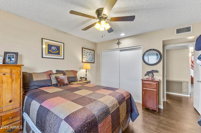 9908 W PRAIRIE HILLS Circle, Sun City, AZ 85351