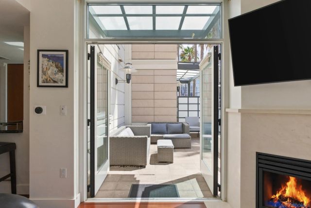1159 Pacific Hwy 106, San Diego, CA 92101