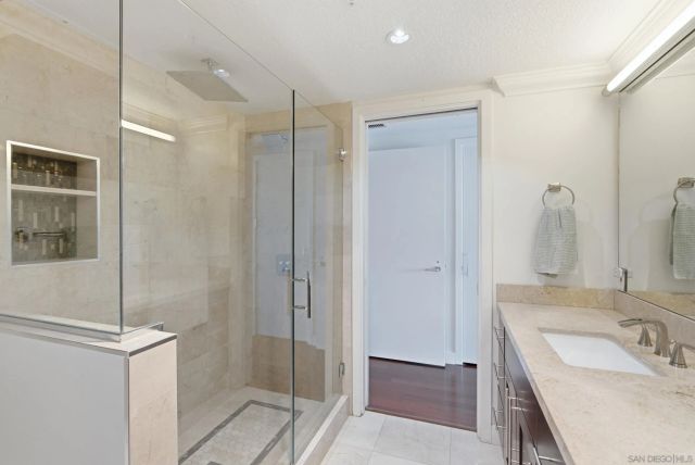 1159 Pacific Hwy 106, San Diego, CA 92101