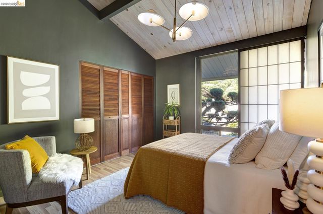 81 Elysian Fields DR, Oakland, CA 94605
