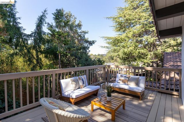 81 Elysian Fields DR, Oakland, CA 94605