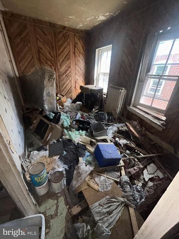 2704 W 4TH ST, Chester, PA 19013