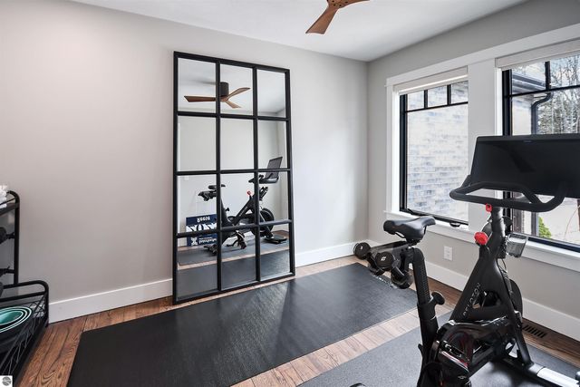 5568 Lakeview Drive, Interlochen, MI 49643