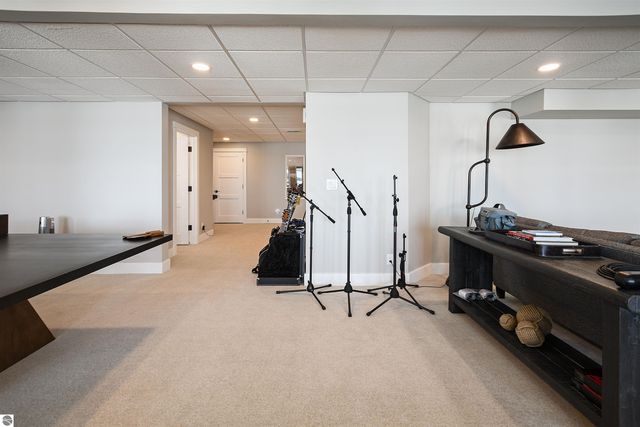 5568 Lakeview Drive, Interlochen, MI 49643