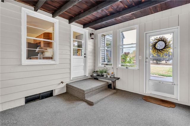 944 Jones Drive, Salem, OH 44460