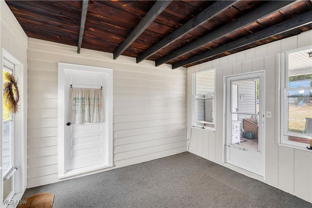 944 Jones Drive, Salem, OH 44460