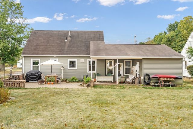 944 Jones Drive, Salem, OH 44460