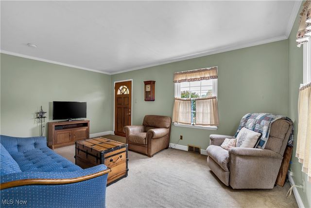 944 Jones Drive, Salem, OH 44460