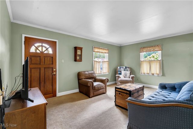 944 Jones Drive, Salem, OH 44460