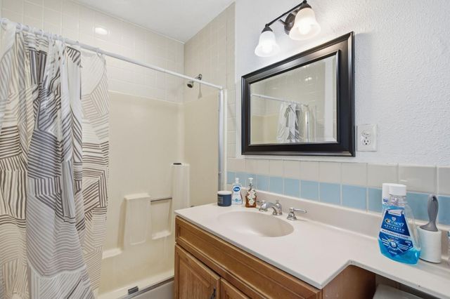 344 Buckeye Street, Redwood City, CA 94063