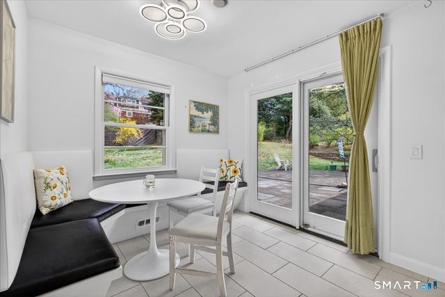 56 Mulberry Hill, Hamden, CT 06517