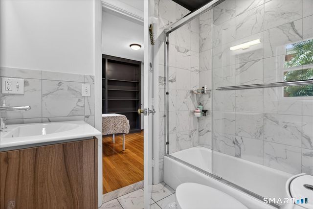 56 Mulberry Hill, Hamden, CT 06517