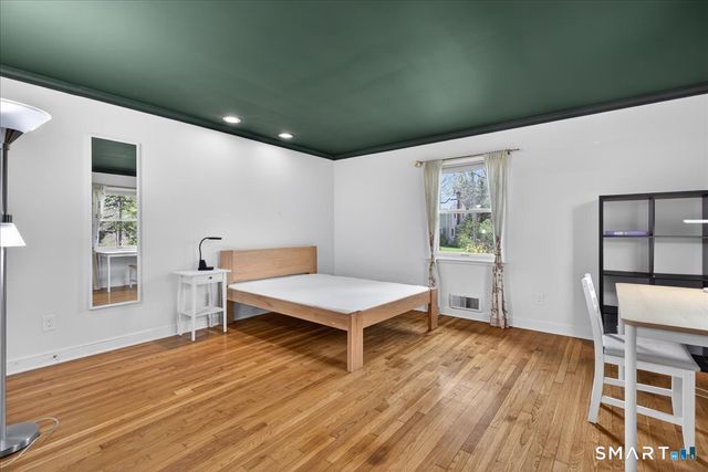 56 Mulberry Hill, Hamden, CT 06517