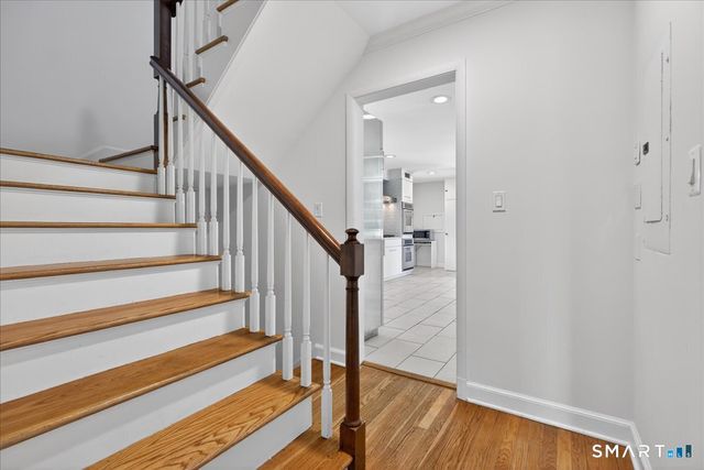 56 Mulberry Hill, Hamden, CT 06517