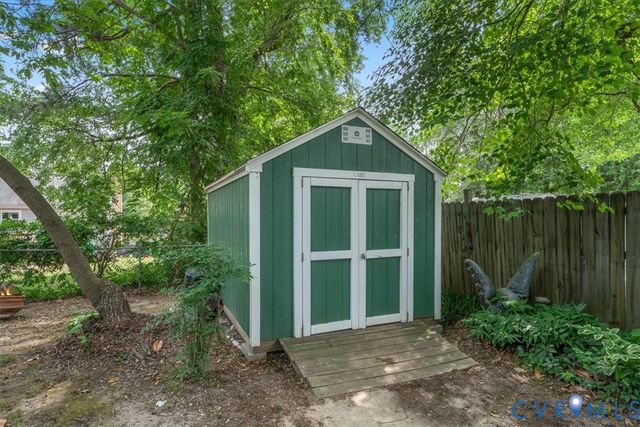 12203 McKenna Cir, Midlothian, VA 23112
