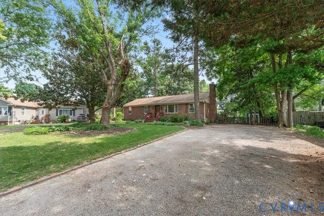 12203 McKenna Cir, Midlothian, VA 23112