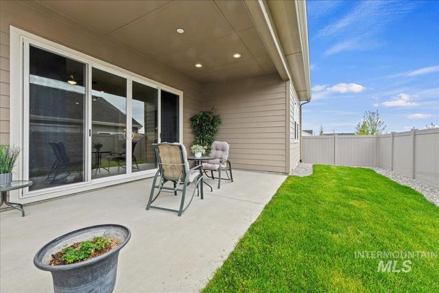 8649 W Chamblee St, Star, ID 83669