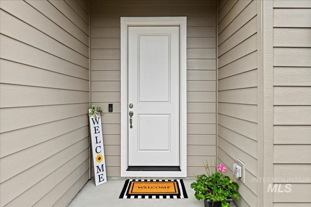 8649 W Chamblee St, Star, ID 83669