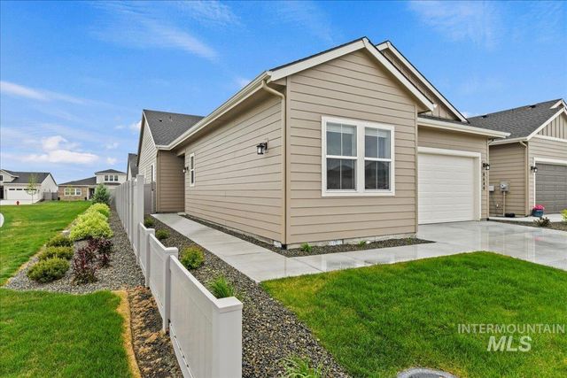 8649 W Chamblee St, Star, ID 83669