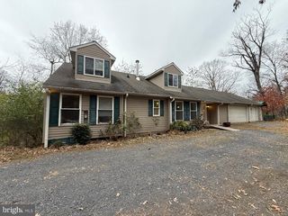521 NORTHERN SPY DR, Linden, VA 22642
