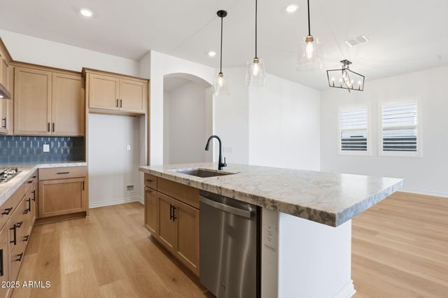 15660 W PERSHING Street, Surprise, AZ 85379