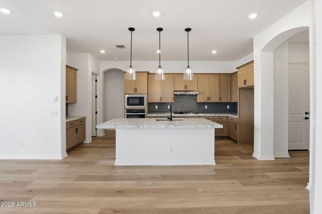 15660 W PERSHING Street, Surprise, AZ 85379