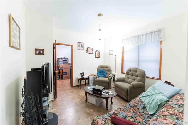 765 E 9th Street, Brooklyn, NY 11230