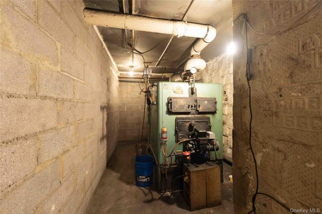 765 E 9th Street, Brooklyn, NY 11230