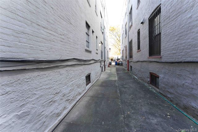 765 E 9th Street, Brooklyn, NY 11230