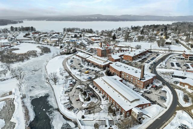 66 Landing Ln Unit 212, Laconia, NH 03246