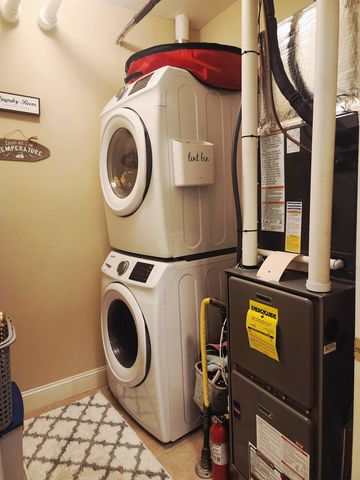 66 Landing Ln Unit 212, Laconia, NH 03246