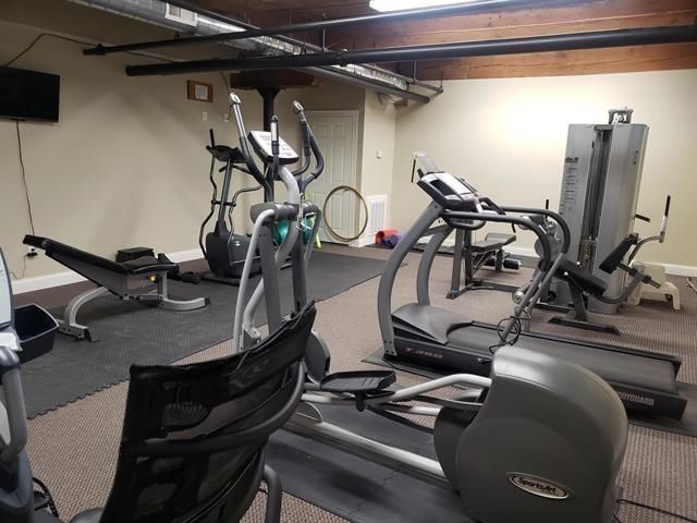 66 Landing Ln Unit 212, Laconia, NH 03246