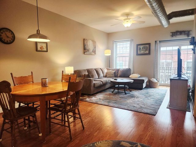 66 Landing Ln Unit 212, Laconia, NH 03246