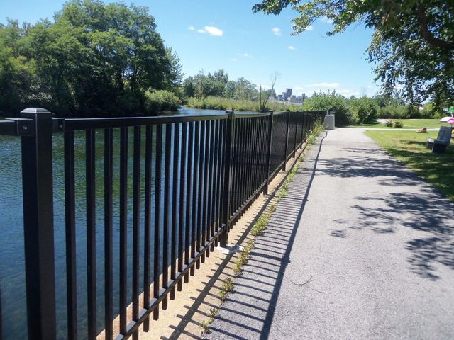 66 Landing Ln Unit 212, Laconia, NH 03246