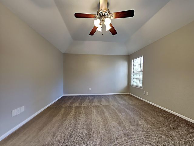 158 E Pathfinders Circle, The Woodlands, TX 77381