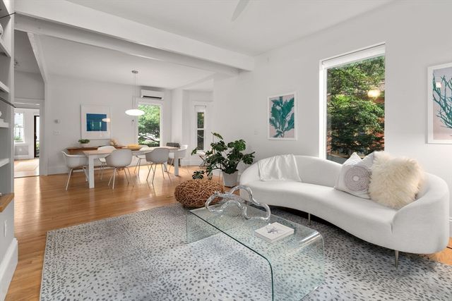 54 Sacramento 2, Cambridge, MA 02138