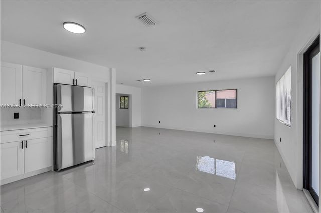 1000 NW 198th Street, Miami Gardens, FL 33169