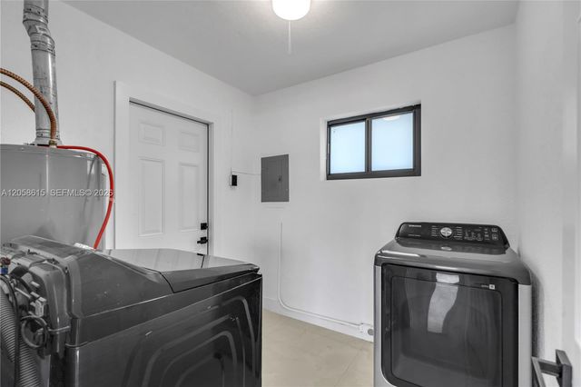 1000 NW 198th Street, Miami Gardens, FL 33169
