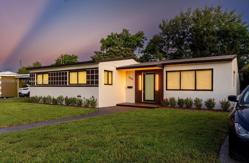 1000 NW 198th Street, Miami Gardens, FL 33169