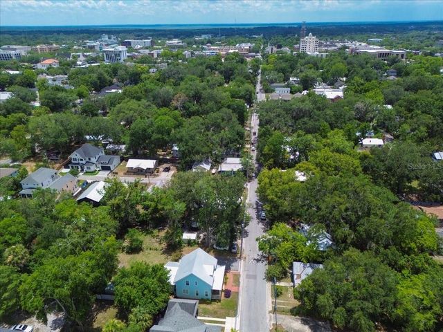 619 NW 3RD STREET, Gainesville, FL 32601